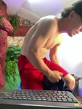 Chatroom XXX en direct de noahwalker_