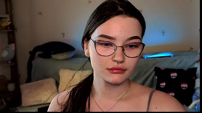 milliedoll Adlı Modelin Canlı XXX Sohbeti