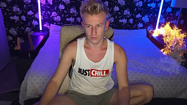 Vuitton Live XXX-Chat