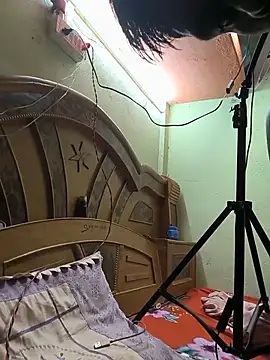nehakumari000: διαδικτυακό σόου στην κάμερα