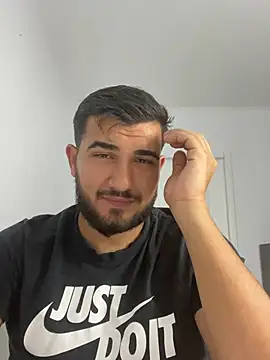 NikolasKane Show in webcam