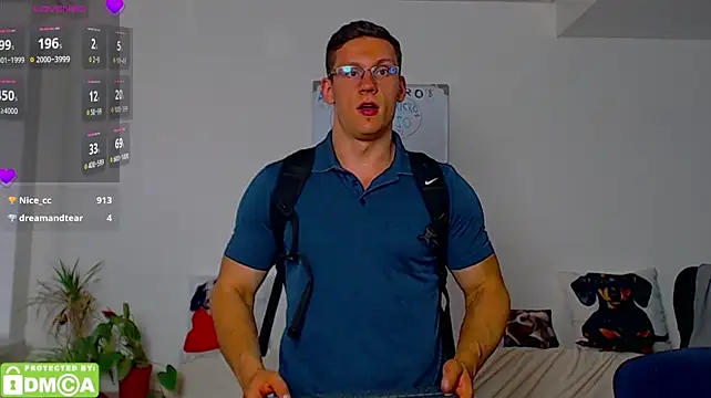 Chat +18 de ZeinMiracles ao vivo
