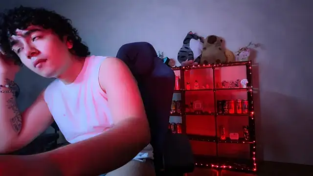 _ELIGOS_ live XXX chat