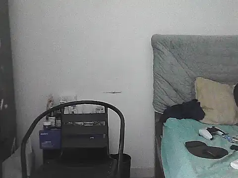 Онлайн чат XXX alphalatinobearx