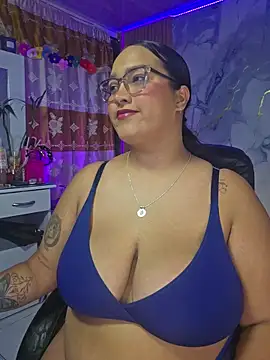 Chat +18 de Teffy__xxx ao vivo