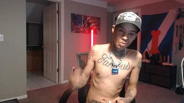 XXX chat uživo modela Michigan9000