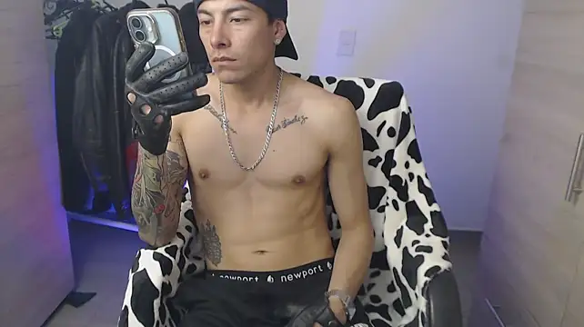chomelo6's Live XXX Chat