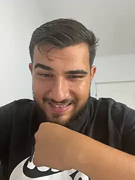 Chat +18 de NikolasKane ao vivo