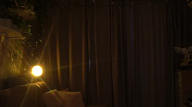 LumeNova XXX чат на живо