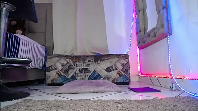 Chat +18 de TRANSCATALINA ao vivo