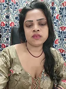 Pinky-2 Show in webcam
