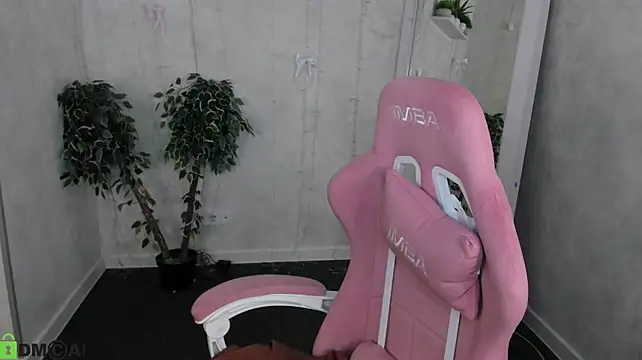 Diiana_Daviis' Live XXX Chat