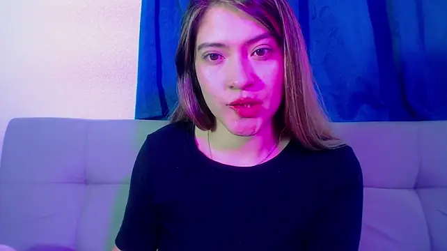 Chat +18 de hannajonnes0 ao vivo