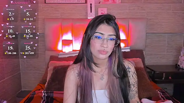 Chat XXX ao vivo de mia_devine_