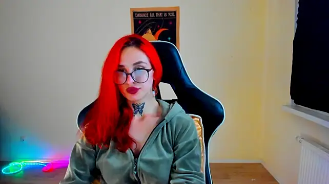 Chat +18 de your_tora ao vivo