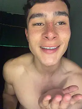 AustinJones_ XXX чат на живо