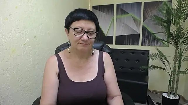 Živý XXX chat EmilyL0ve