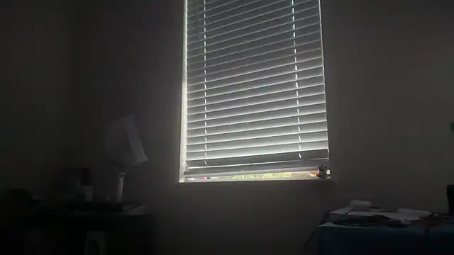 69woodinson Show in webcam