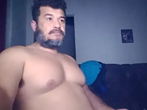 tarra122's Live XXX Chat
