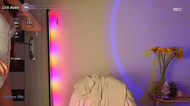 teaseme_bella's Live XXX Chat