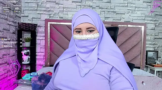 Zahra_Nabih Adlı Modelin Canlı XXX Sohbeti