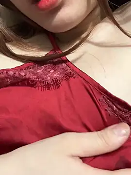 LylyPink68's Live XXX Chat