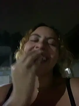 Chloe_Leaozinho Adlı Modelin Canlı XXX Sohbeti
