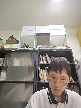 Lv8763 即時 XXX 聊天