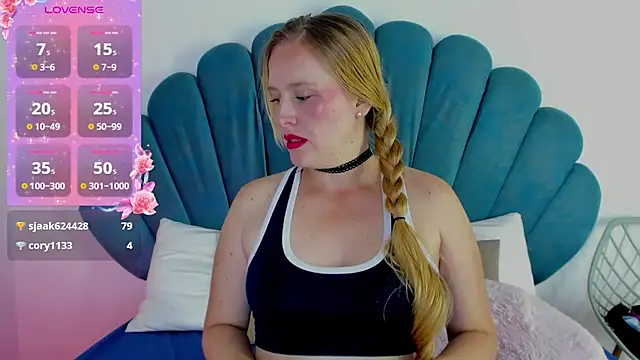 EmilySumer Adlı Modelin Canlı XXX Sohbeti