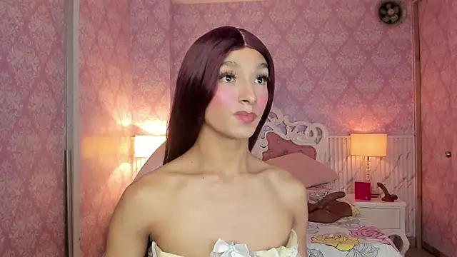 skinny_dolltransn Webbikameraesitys