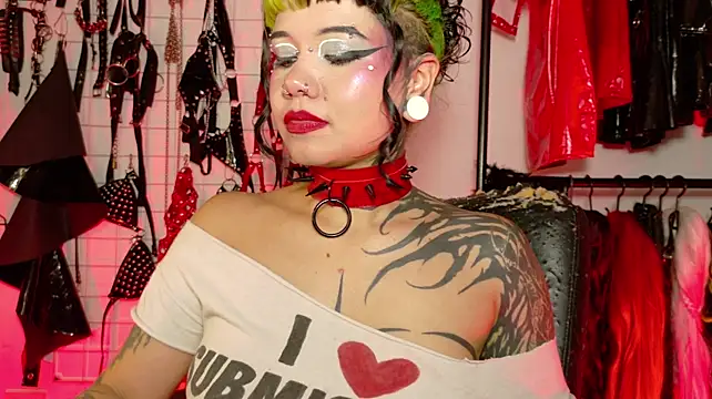 irregular_fetish_ Adlı Modelin Canlı XXX Sohbeti