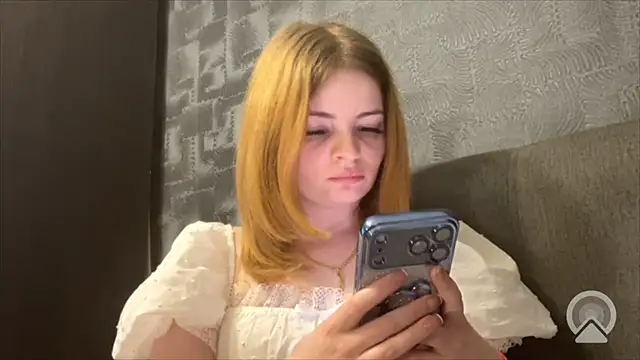 دردشة Elirya الجنسية المباشرة