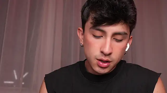 sweettaaron01 élő XXX-chatje