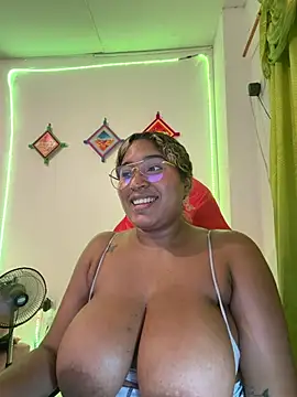 morena_2026pink's Live XXX Chat