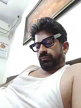 XxX_KING30's Live XXX Chat