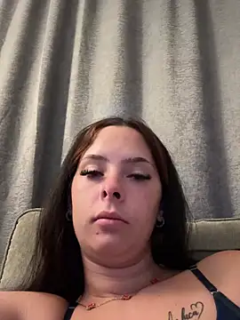 Show modela Naughtylibbyx na web-kameri