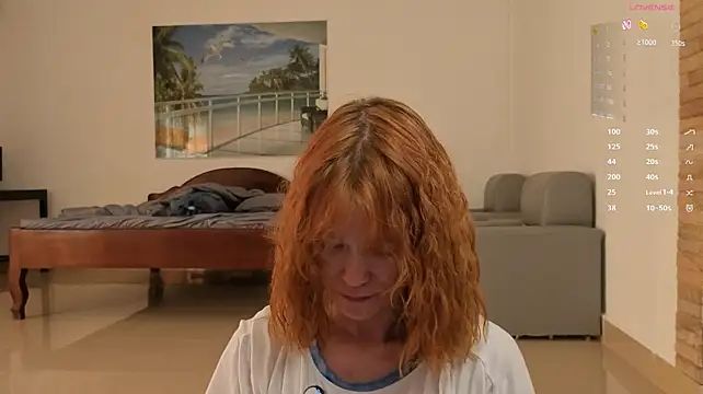 emiliyafox_ élő XXX-chatje