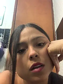 littlee_Lucy Live XXX-chat