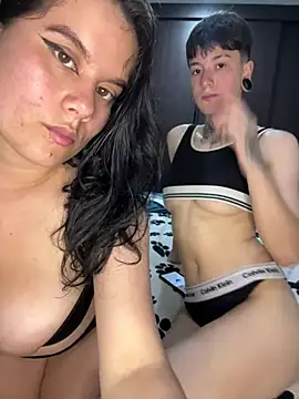 Couple_Rainbow's Webcam Show