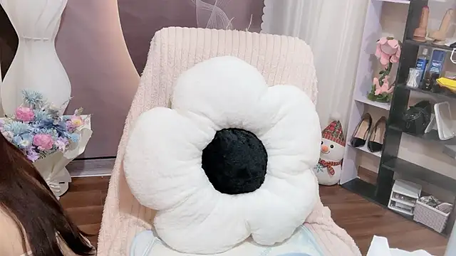 Littlelove66 Show Webcam