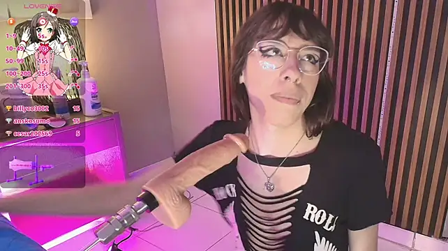 kattt_cut élő XXX-chatje