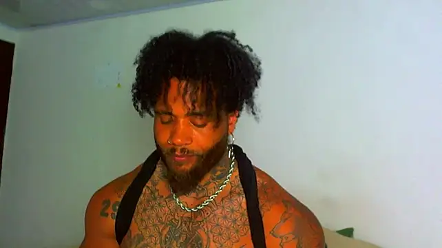 ragnar0825 Live XXX Chat
