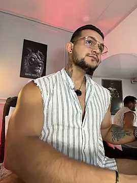 Marco_Vega Adlı Modelin Canlı XXX Sohbeti