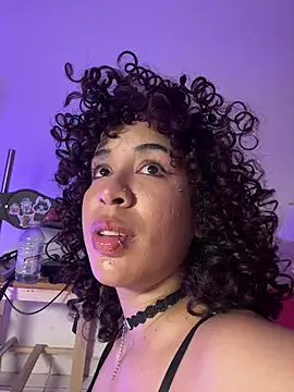 Woo_isDaphne Adlı Modelin Canlı XXX Sohbeti