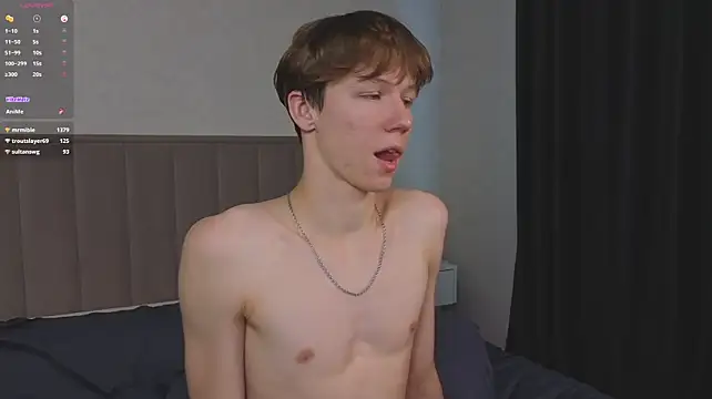 Show de cuMte_boy na webcam