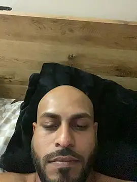 islandvybee55's Live XXX Chat