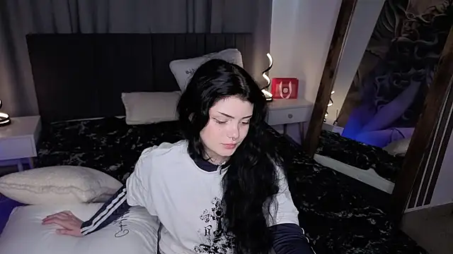 MileyRood élő XXX-chatje