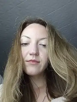 KattyLuuu's Live XXX Chat