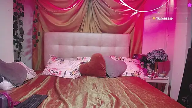 Mila_Smiht Chat XXX live