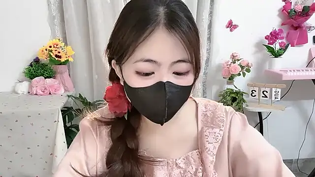 MIJ-Uwuu's Live XXX Chat